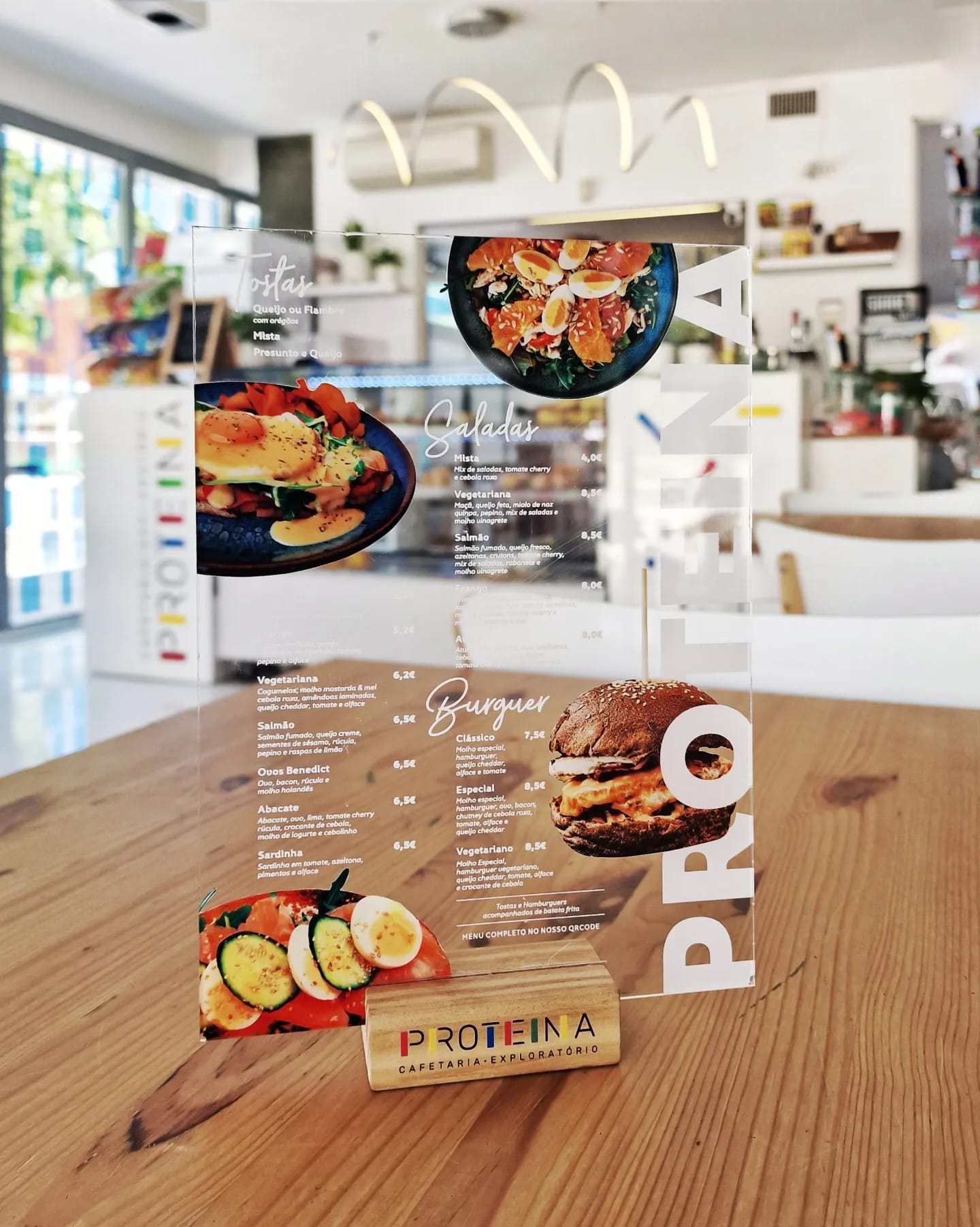 Menu em Acrílico